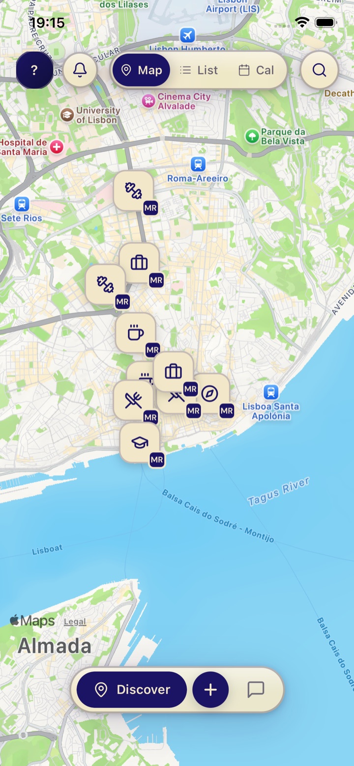 The Nomad Connect app showing a live map of meetups across Lisbon with a Discover button